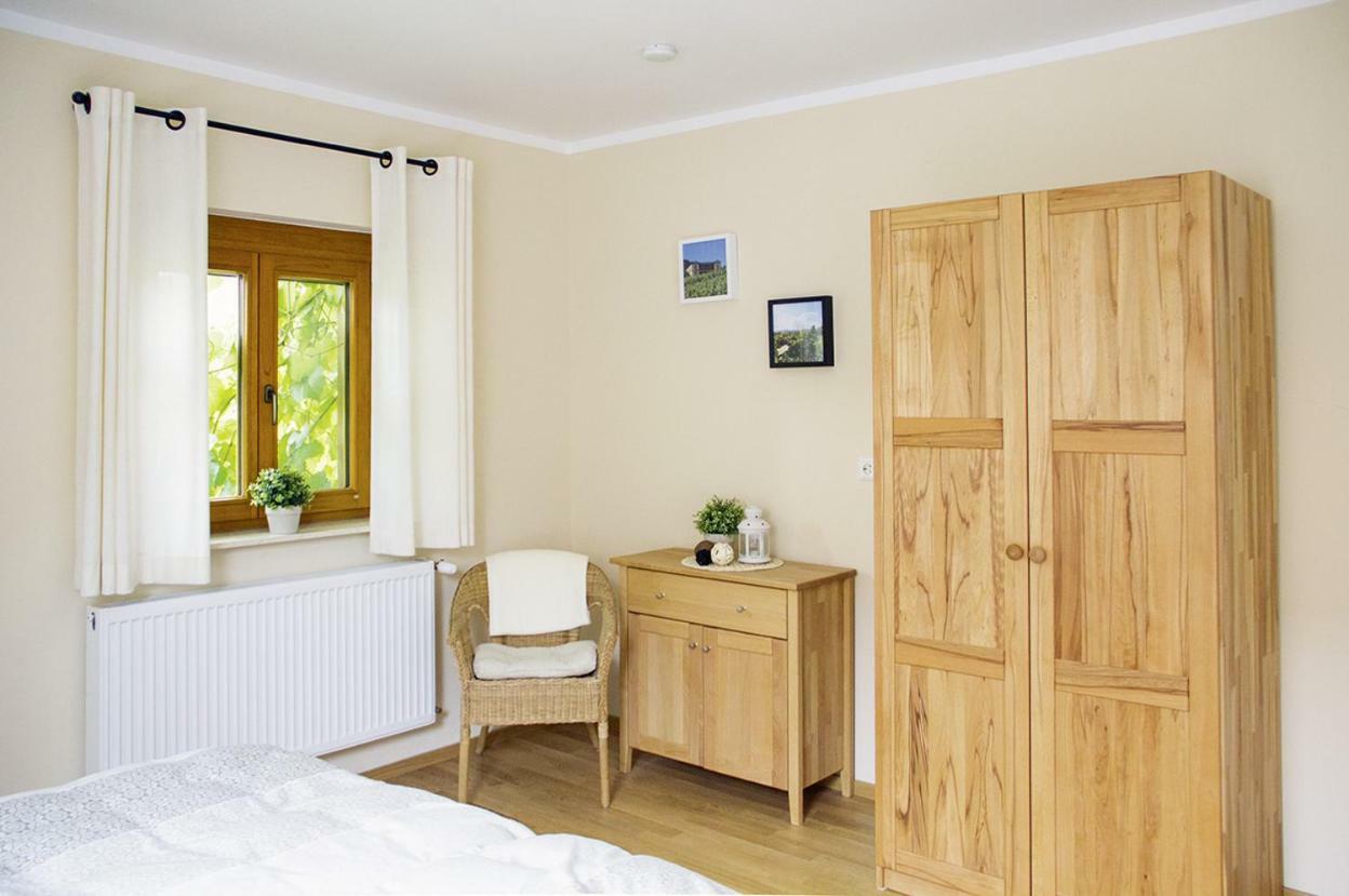 Spelzenhof - Ferienwohnung Im Obergeschoss Altdorf  エクステリア 写真